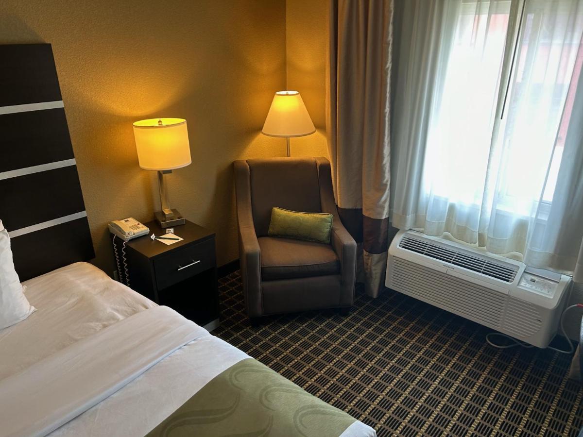 Quality & Hotel Bradford
