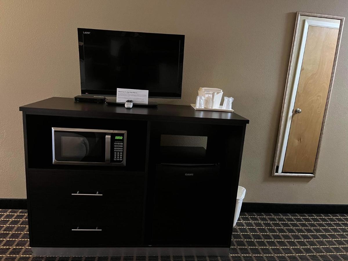 Quality & Hotel 2*